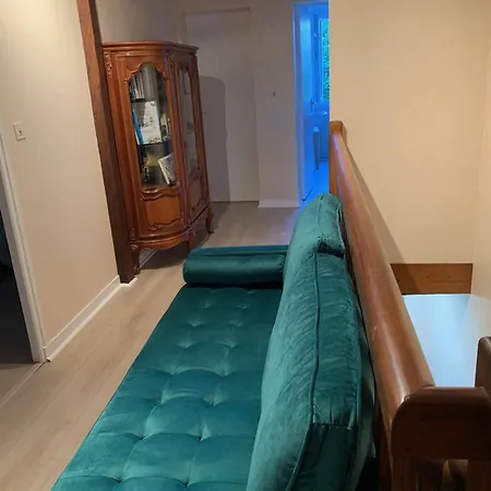 Alcatenia Apartment *